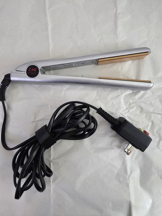 Chi Other - CHI Silver Hair Straightener Flat Iron - Silver